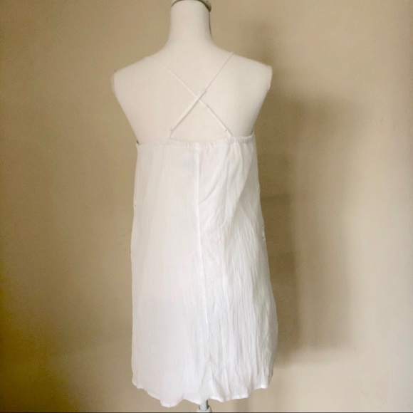 Old Navy V-Neck Shift Dress - Picture 3 of 8